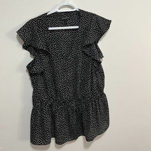 2 for 20  ⭐️ Banana republic sleeveless shirt size M